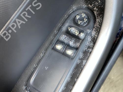 Used Left front window switch Left front window switch PEUGEOT 308 I (4A_, 4C_) 1.6 HDi (92 hp) 31318044 31318044