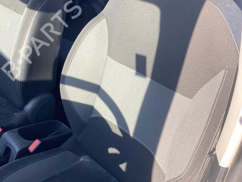 Left front seat CITROËN C3 II (SC_) 1.4 | BP29504212C15 