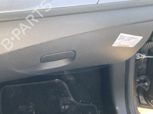 glove-box-renault-megane-iii-hatchback-bz01_-b3_-2008-26526435 main image