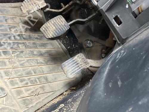 Used Pedal PEUGEOT PARTNER Box Body/MPV 1.6 HDi (75 hp) 30889909