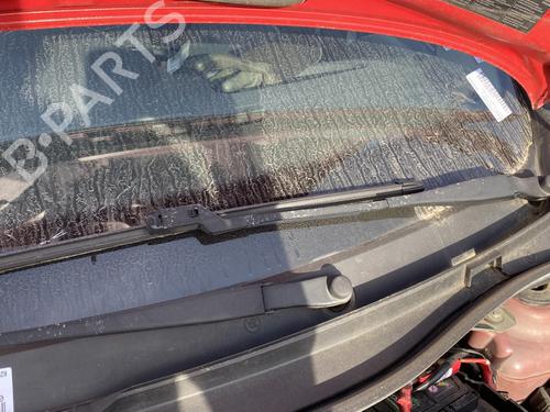 Used Front wiper motor Front wiper motor RENAULT TWINGO II (CN0_) 1.2 16V (CN04, CN0B) (75 hp) 32865036 32865036