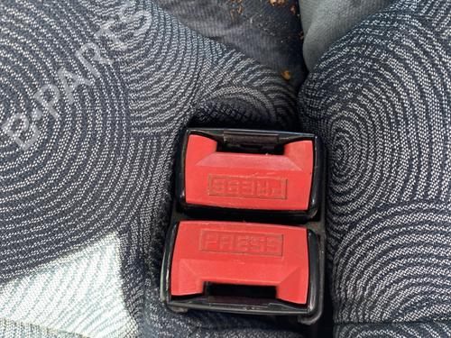 Used Seat buckle Seat buckle RENAULT MEGANE I (BA0/1_) [1995-2004] 33651861 33651861