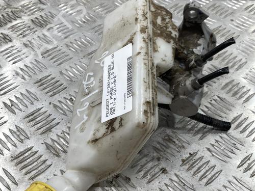 Brake master cylinder PEUGEOT 208 I (CA_, CC_)  | BP19914153M77 