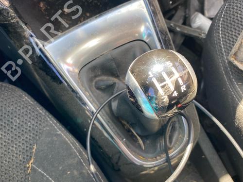 Shift knob CITROËN DS3 (SA_) 1.6 HDi 90 | BP37035308I34 - Image 2