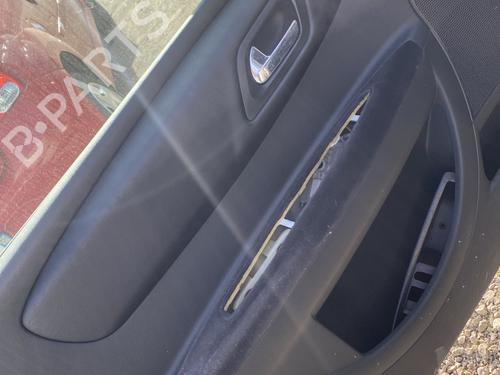 Venstre frontpanel CITROËN C4 I (LC_) 1.6 HDi (109 hp) 32861469
