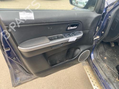 Front left panel SUZUKI GRAND VITARA II (JT, TE, TD) 1.9 DDiS All-wheel Drive (JT419, TD44, JB419WD, JB419XD,... | BP35930446C58 - Image 3