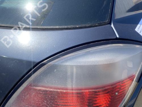 Used Right taillight OPEL ASTRA H (A04) [2004-2014]  22124283