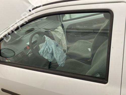 front-left-door-window-renault-twingo-i-c06_-1993-1994-1995-1996-1997-1998-1999-2000-2001-2002-2003-2004-2005-2006-2007-2008-2009-2010-2011-2012-30712698 main image