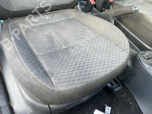 Right front seat SKODA FABIA II Combi (545) 1.6 TDI | BP38228534C16  - Image 5