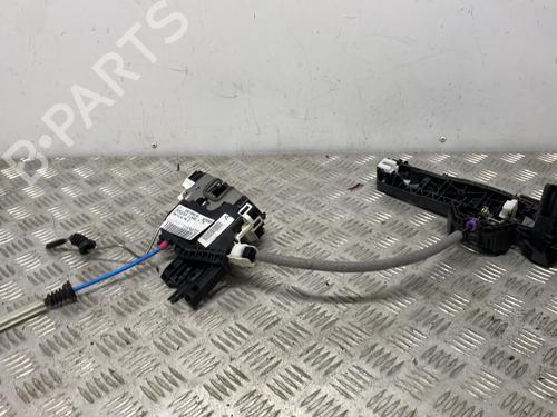 Højre bagtil lås MERCEDES-BENZ A-CLASS (W176) A 180 CDI / d (176.012) (109 hp) 31859831