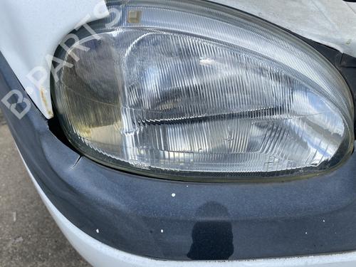 Used Right headlight Right headlight OPEL CORSA B (S93) 1.4 i (F08, F68, M68) (60 hp) 27174632 27174632