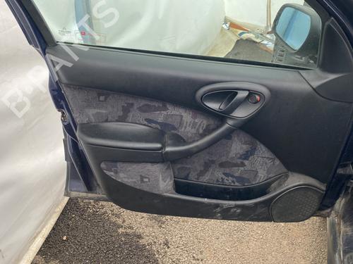 Used Front left panel CITROËN XSARA (N1) 1.9 TD (90 hp) 33013612