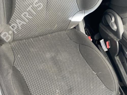 Used Right front seat Right front seat CITROËN C4 Picasso I MPV (UD_) 1.6 VTi 120 (120 hp) 32021364 32021364