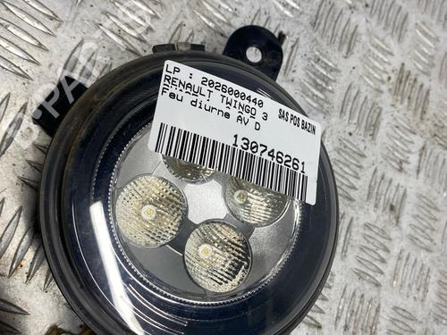 Right daytime light RENAULT TWINGO III (BCM_, BCA_) 0.9 TCe 90 (BCM9, BCM2) | BP38092134C103 - Image 2