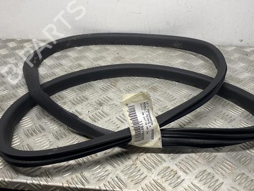 rubber-door-seal-renault-megane-iv-hatchback-b9amn_-2015-31580777 main image