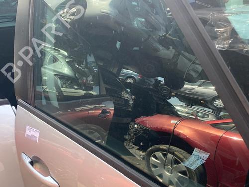 Used Front right door window Front right door window 37458223 37458223