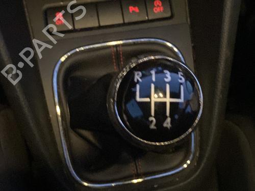 Used Shift knob Shift knob VW GOLF VI (5K1) 1.6 TDI (105 hp) 20975981 20975981