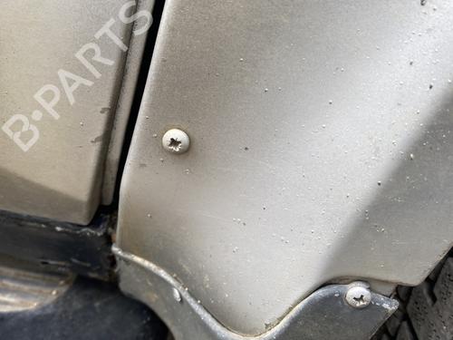 Front right wheel arch trim NISSAN TERRANO II (R20) 2.7 TDi 4WD | BP26154924C135