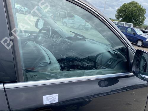 front-right-door-window-vw-touareg-7la-7l6-7l7-2002-2003-2004-2005-2006-2007-2008-2009-2010-2011-2012-2013-26221557 main image