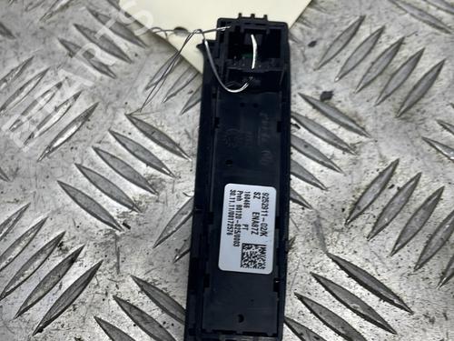 Used Switch Switch BMW 3 (F30, F80) [2011-2018] 23784771 23784771