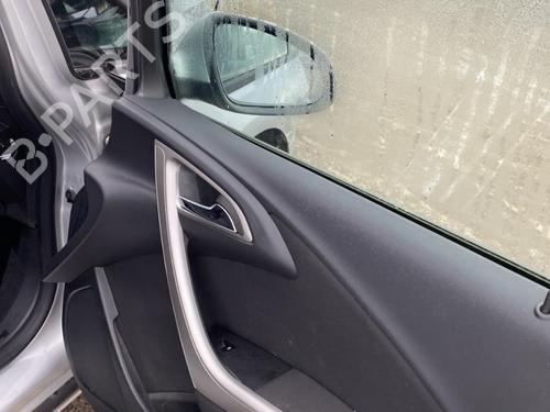 Used Front right panel Front right panel OPEL ASTRA J (P10) 1.7 CDTI (68) (125 hp) 31093476 31093476