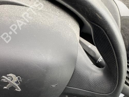 Steering wheel PEUGEOT 208 I (CA_, CC_) 1.0 VTi | BP22787627C49 
