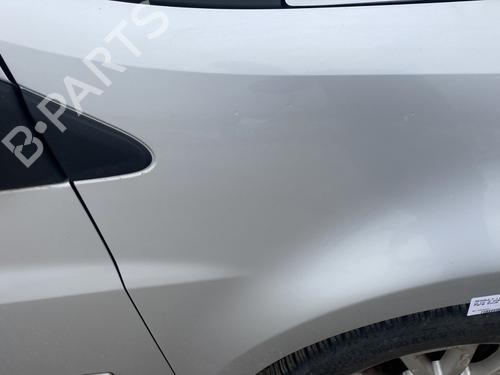 Used Right front fenders RENAULT CLIO III (BR0/1, CR0/1) 1.5 dCi (C/BR0G, C/BR1G) (68 hp) 27304354