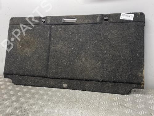 Used Luggage compartment floor TOYOTA YARIS (_P9_) 1.4 D-4D (NLP90_, NLP90R) (90 hp) 29608555