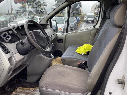 Right front indicator NISSAN PRIMASTAR Van (X83) 1.9 dCi 100 | BP22117611C33 - Image 9