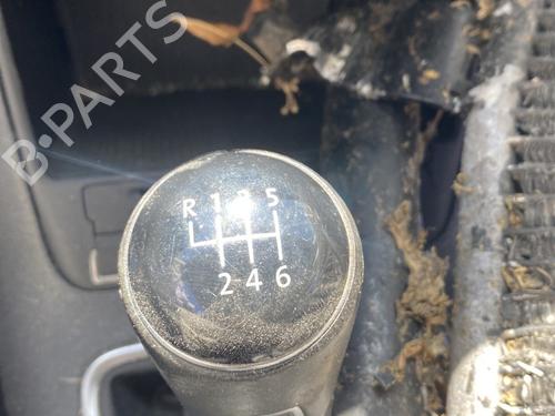 Used Gear lever VW TIGUAN (5N_) 1.4 TSI (160 hp) 27496401