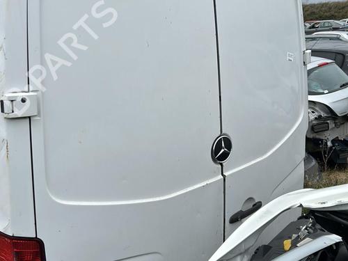 Used Left tailgate Left tailgate 22374263 22374263