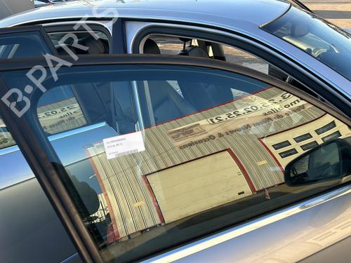Dørrute Høyre foran AUDI A4 B7 (8EC) 2.0 (130 hp) 19913407