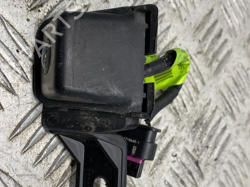 Used Camera Camera PEUGEOT 208 II (UB_, UP_, UW_, UJ_) 1.2 PureTech 100 (101 hp) 31136882 31136882