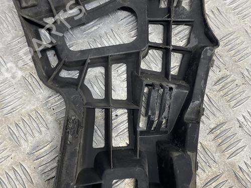 Used Front bumper bracket Front bumper bracket 26276826 26276826