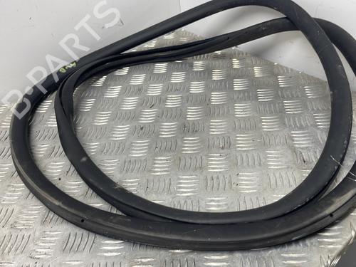 Rubber door seal PEUGEOT 2008 II (UD_, US_, UY_, UJ_, UR_, UC_) 1.5 BlueHDI 110 (UDYHSK) | BP26564539C142 