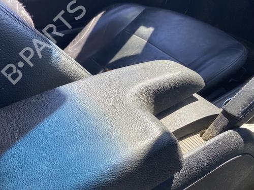 Armrest / Center console MERCEDES-BENZ A-CLASS (W169) A 180 CDI (169.007, 169.307) | BP33832421I20 - Image 2