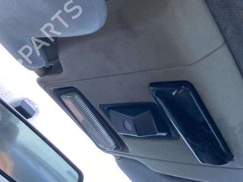 Used Interior roof light Interior roof light PEUGEOT 405 I (15B) 1.9 Diesel (69 hp) 21825937 21825937