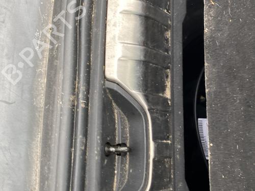 Gummiliste PEUGEOT 2008 I (CU_) 1.2 THP 110 / PureTech 110 (110 hp) 31129152