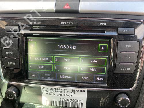 Used Display monitor Display monitor 39178118 39178118
