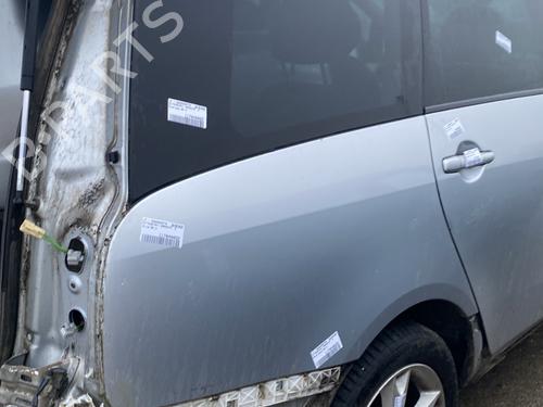 Bagstkærm Højre MITSUBISHI GRANDIS (NA_W) 2.0 DI-D (NA8W) (136 hp) 30646593