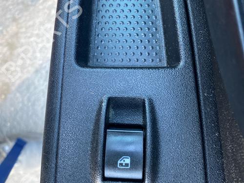 Right front window switch FIAT GRANDE PUNTO (199_) 1.3 D Multijet (199.AXD11, 199.AXD1A, 199.AXD1B,... | BP39389164I26 - Image 3