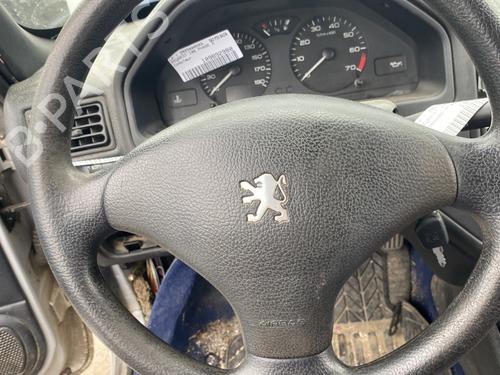 Driver airbag PEUGEOT 106 II (1A_, 1C_) 1.0 i | BP27681954C9