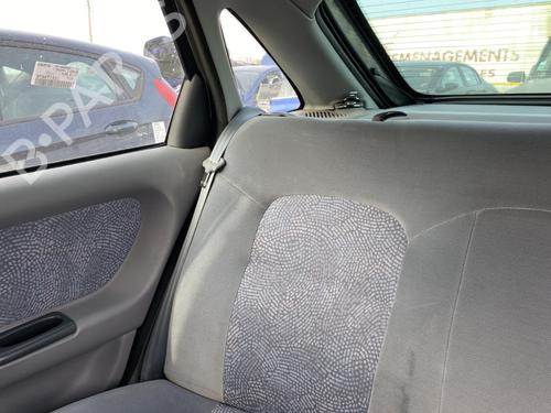 Sæde Bagtil Sæde Bagtil RENAULT LAGUNA I (B56_, 556_) 1.6 16V (B568, B561) (107 hp) 32734285 32734285