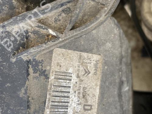 Right headlight PEUGEOT PARTNER Box Body/MPV 1.6 BlueHDi 100 | BP29120206C29 