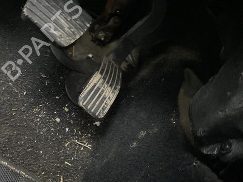 pedal-peugeot-206-sw-2ek-2002-30603859 main image