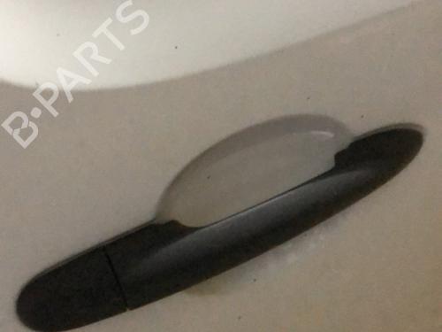Used Front right exterior door handle Front right exterior door handle 21596628 21596628