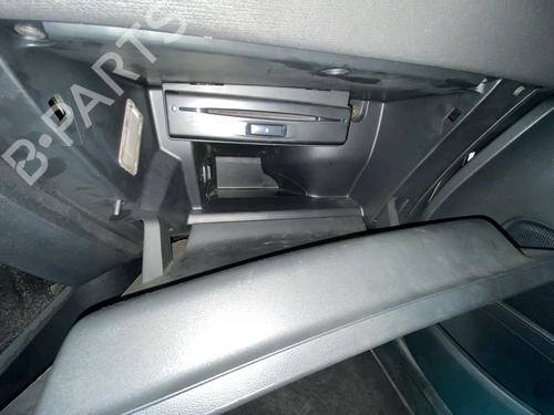 Used Glove box Glove box CITROËN C4 Picasso II 2.0 BlueHDi 150 (150 hp) 40268690 40268690