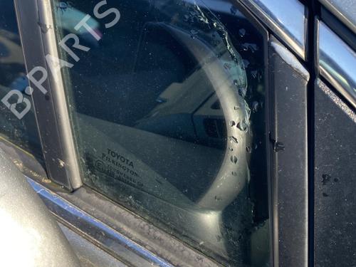Used Front right quarter glass Front right quarter glass 33554523 33554523