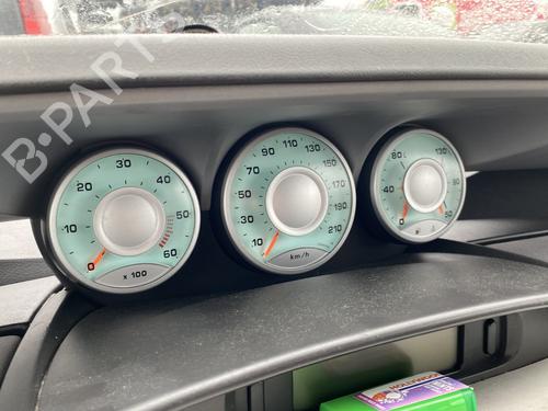 Used Instrument cluster PEUGEOT 807 (EB_) 2.2 HDi (163 hp) 32207915