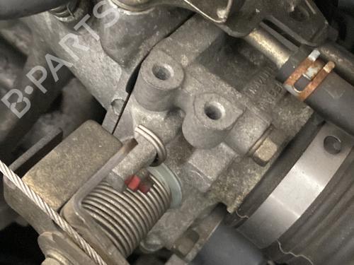 Used Throttle body NISSAN ALMERA TINO (V10) 1.8 (114 hp) 31923533